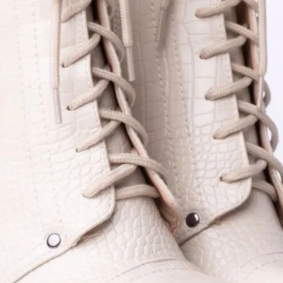 Booties - Picture 6 of 6